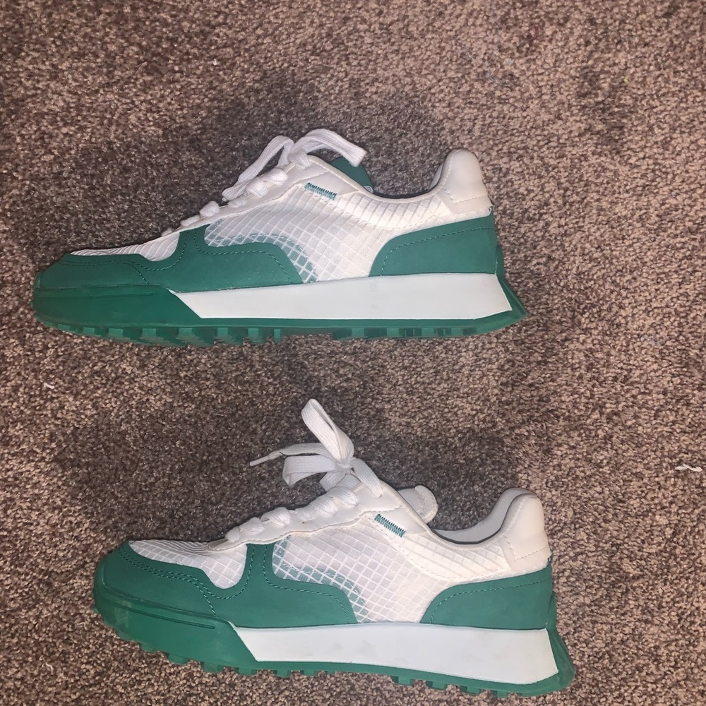 Zara Sneakers